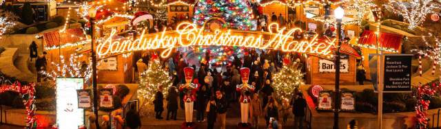 Sandusky Christmas Market Lights