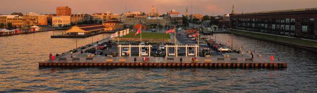 Jackson Street Pier