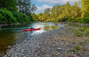 Group Kayaking - Burning River Adventures