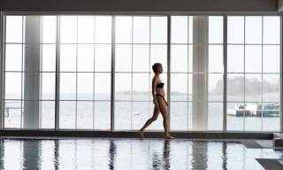 Dame i spa- og velværeavdeling på Støtvig hotel