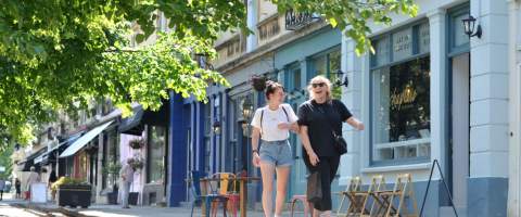 Shopping in Montpellier, Cheltenham
