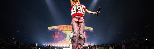 Photo of concert in Arena