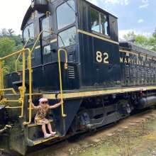 a child experiencing the Ma & Pa Railroad