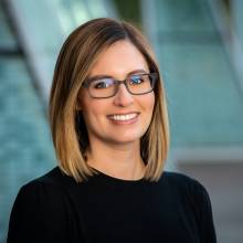 Headshot for Visit Phoenix's Megan Trummel.