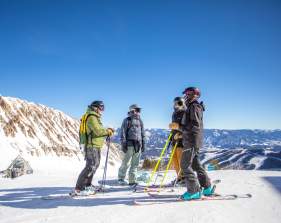 Skiing in Big Sky