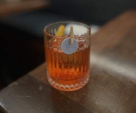 Negroni - Pigeon and Whale