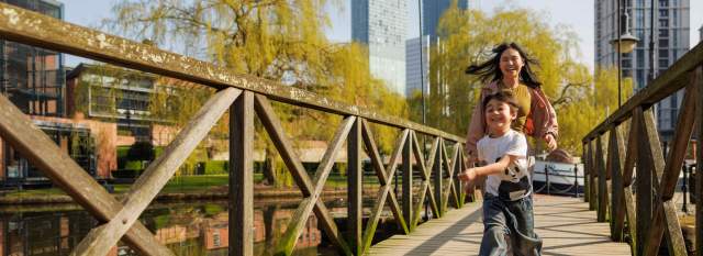 Mother and child in Castlefield