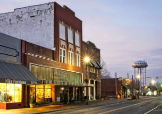 Farmville Street and Tower