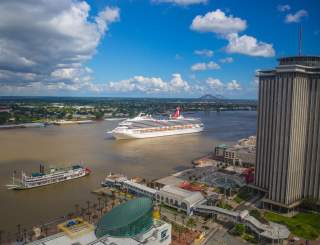 Cruise Ship on the Mississippi River