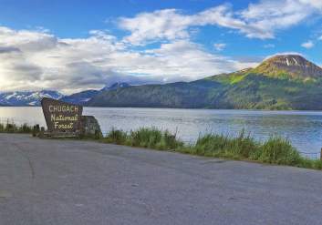 A driving trip down the scenic Turnagain Arm.