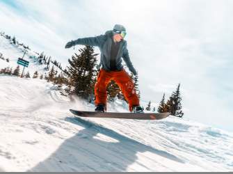 Snowboarding in Brian Head