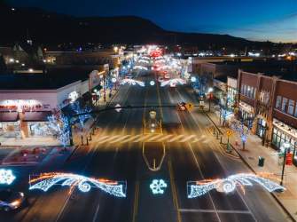 Cedar City Downtown lit up for the holidays