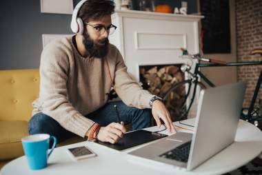Hello, video! 4 tips for fantastic hero videos