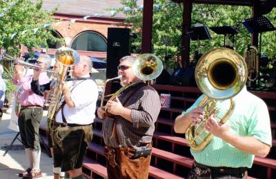 Two Brothers Roundhouse - Oktoberfest
