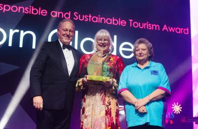 Acorn Glade receiving their REYTA trophy