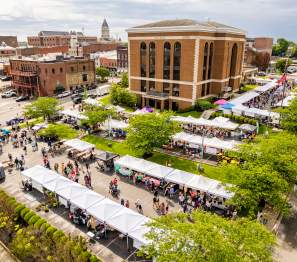 Clarksville Downtown Farmers Market