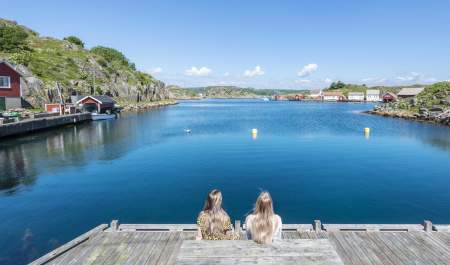 Brygge langs moloen i Sælør, Korshamn