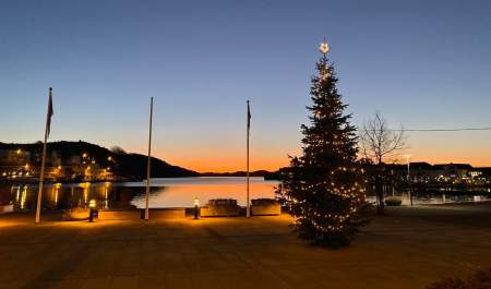 Juletre på Farsund torv