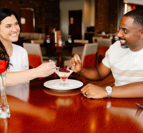 couple eating at a restaurant