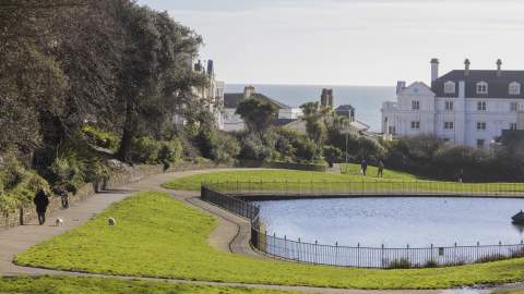 St Leonard's Gardens