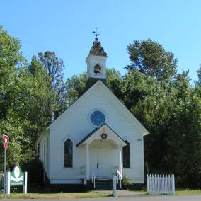 Row River Church in Cottage Grove by Donna Traw