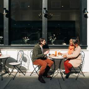 Best Patios for Outdoor Dining in Bowling Green