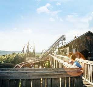 Celebrating the Ozarks with wins for two of America’s top attractions – Silver Dollar City and Wonders of Wildlife