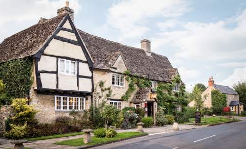 Exterior sot of the Old Swan at Minster Lovell