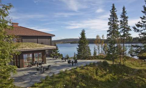 Rustad Hotel & Fjellstue - Omgitt av flott natur ved Sjusjøen