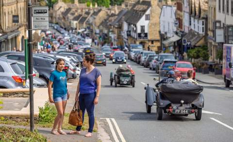 Burford bus stop