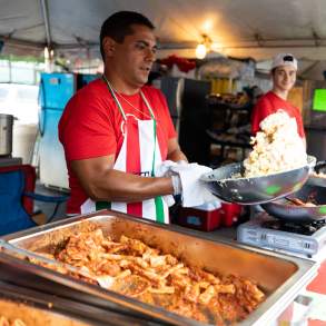Vendor at La Festa Italiana