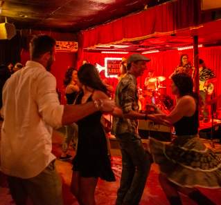 couples dancing at the White Horse in austin texas