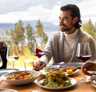 Group_Dining_at_Home_Block_Restaurant_CedarCreek_Estate_Winery_2_
