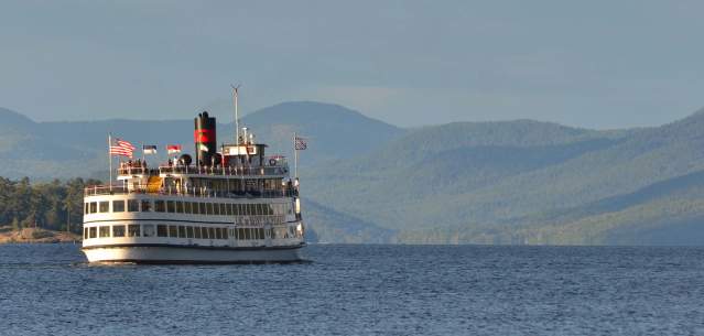 Lac du Saint Sacrement on Lake George