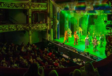 Wizard of Oz on the stage at Swansea Grand Theatre