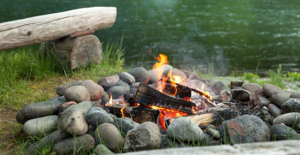 Eagle Rock Lodge Campfire by Jumping Rocks Photography