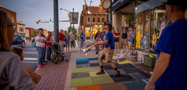 Juggler at Buskers' Bash