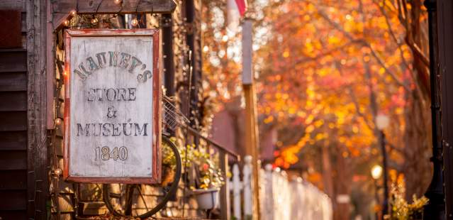 Mauney's Store in Gold Hill in the Fall