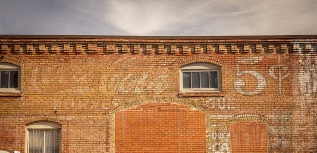 Building in Downtown Salisbury