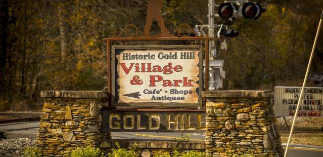 Gold Hill Sign