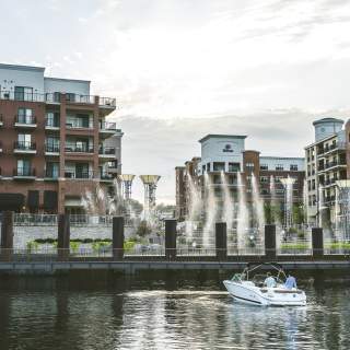 Branson_Landing_Fountains