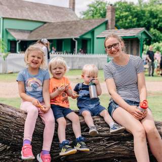 Family at Nash Farm in Grapevine, Texas