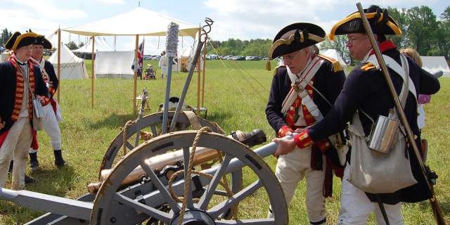 historical reenactment with a cannon