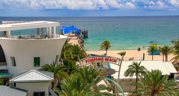 Oceanic and the Pompano Beach Pier Sign