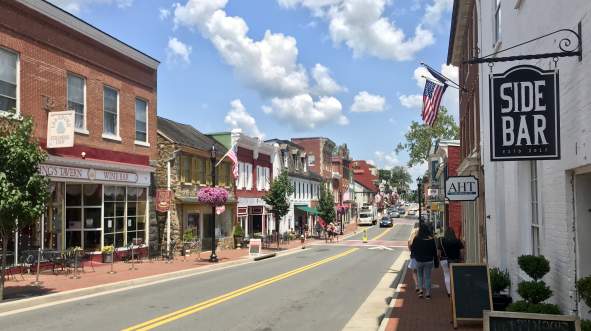 Downtown streetscape of Leesburg Virginia