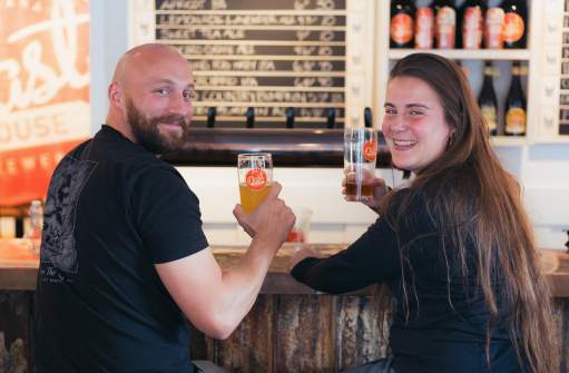 Couple drinking beer