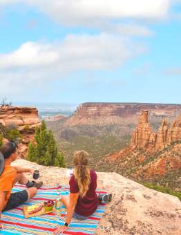 Albuquerque City Lifestyle Magazine highlights Fall Flavors and Wine in Grand Junction