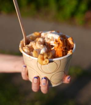 Thursday Market & Food Truck Corral
