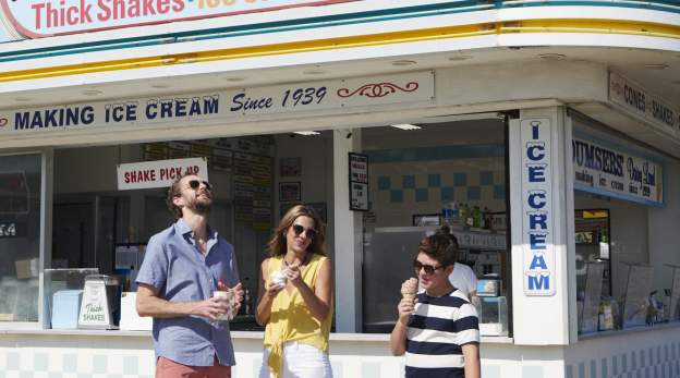 Family enjoying Ice Cream at Dumser's along the Ocean City, MD