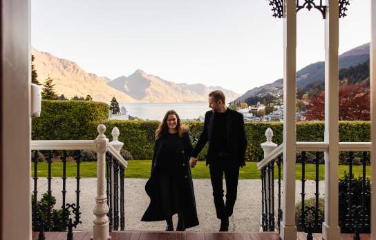 A couple arriving at Hulbert House